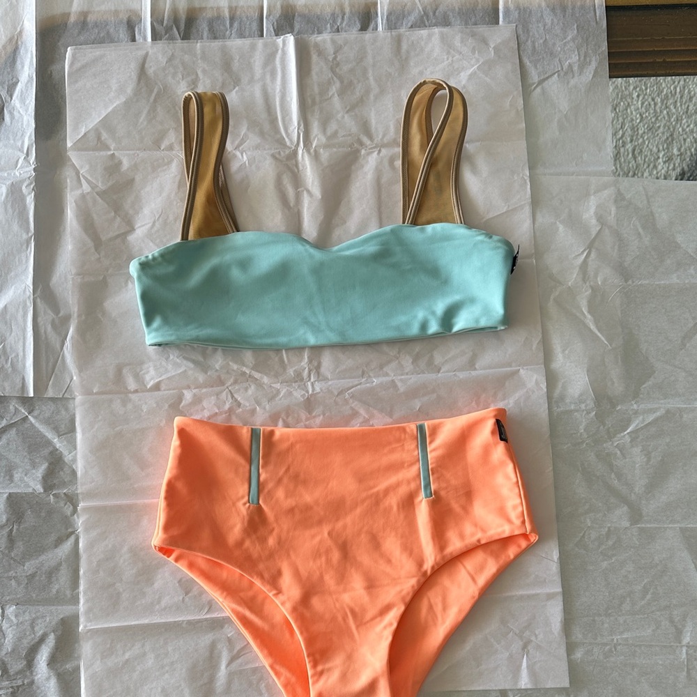 JD DANCEWEAR “Bondi Set” Wore only once! Perfect for dance conventions! Size: AS